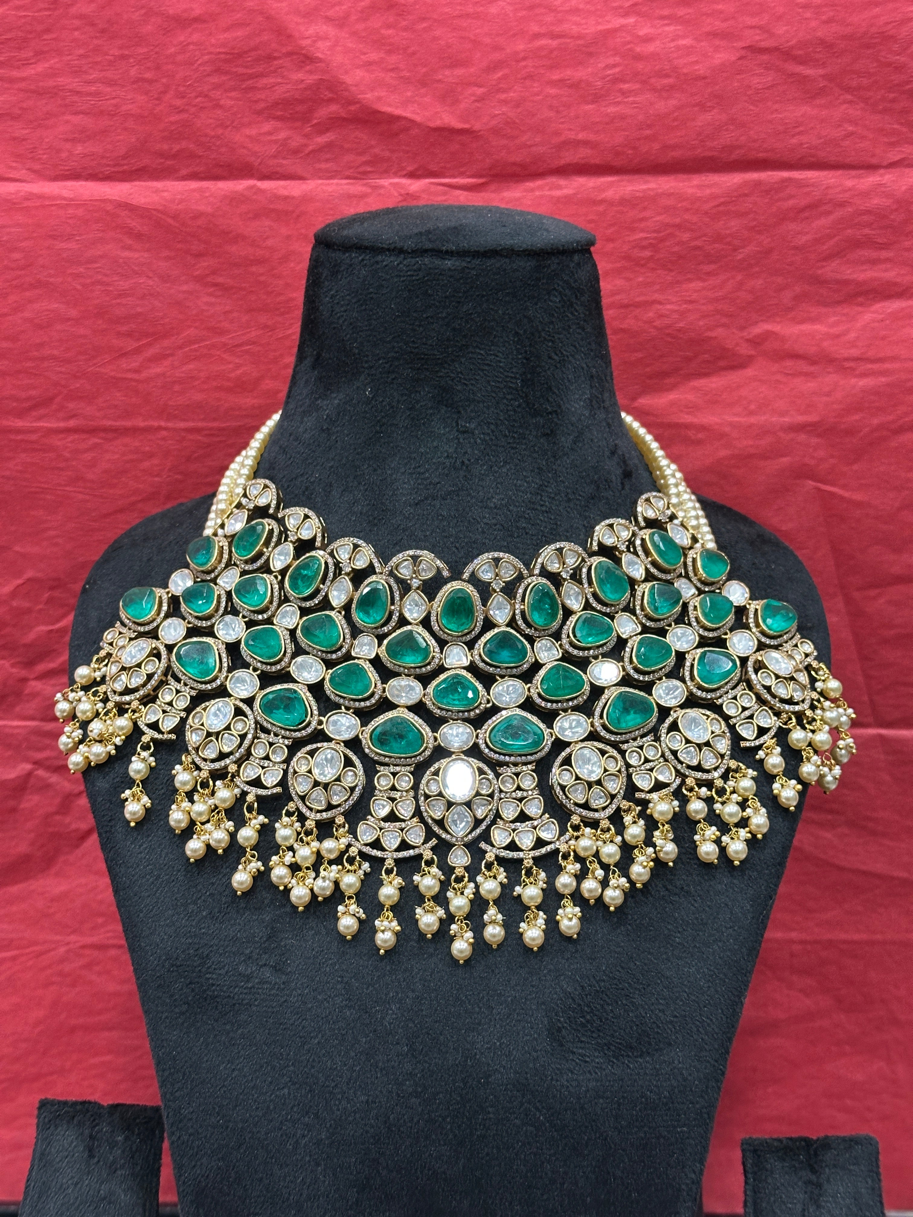 Zuleikha Emerald Polki Bridal Necklace Set