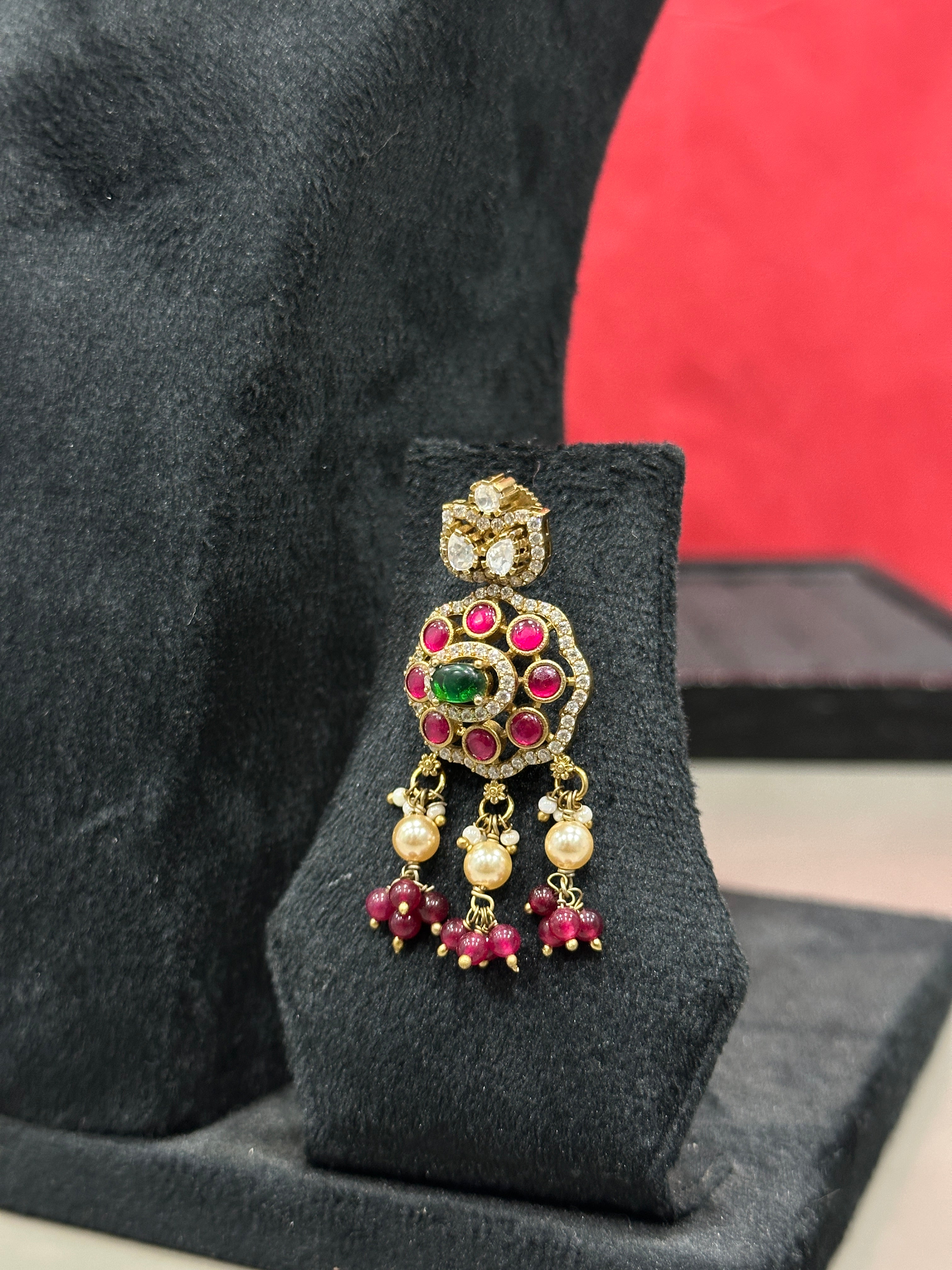 Raniya Ruby Polki Pendant Necklace Set